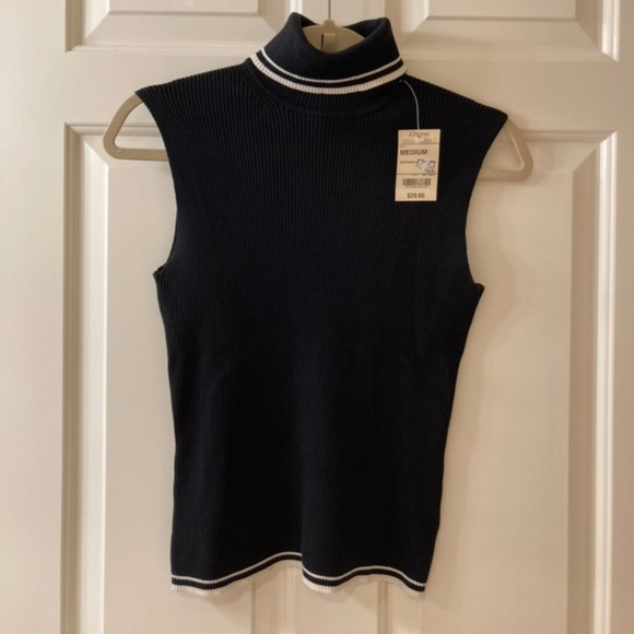 NWT Black Silk Blend Cardigan Set With Off-white Trim Size M - Picture 2 of 13